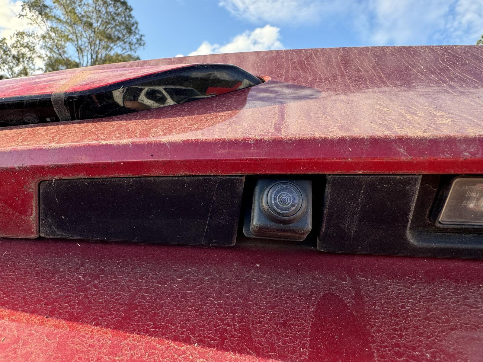 View Auto part REVERSE_CAMERA MITSUBISHI OUTLANDER 2021