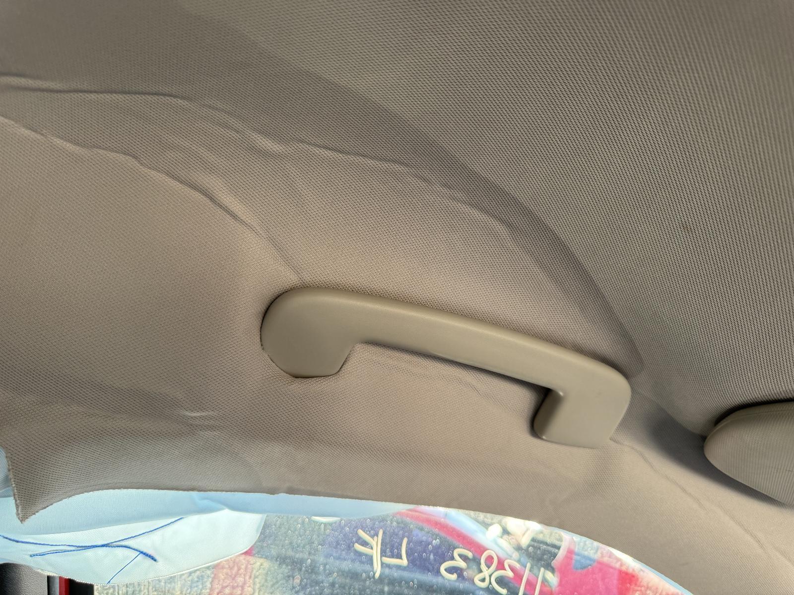 View Auto part Grab Handle MITSUBISHI OUTLANDER 2021