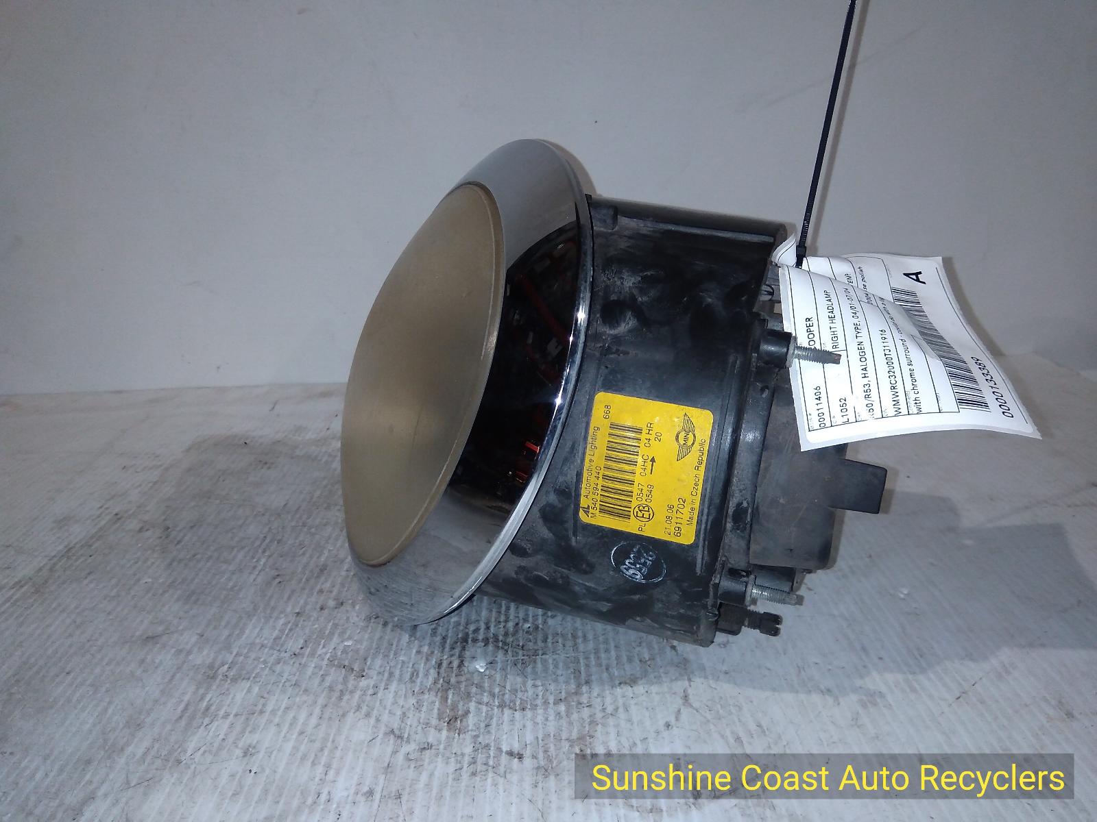 2004 Mini Cooper Right Headlamp View Auto part Right Headlamp Mini Cooper 2004