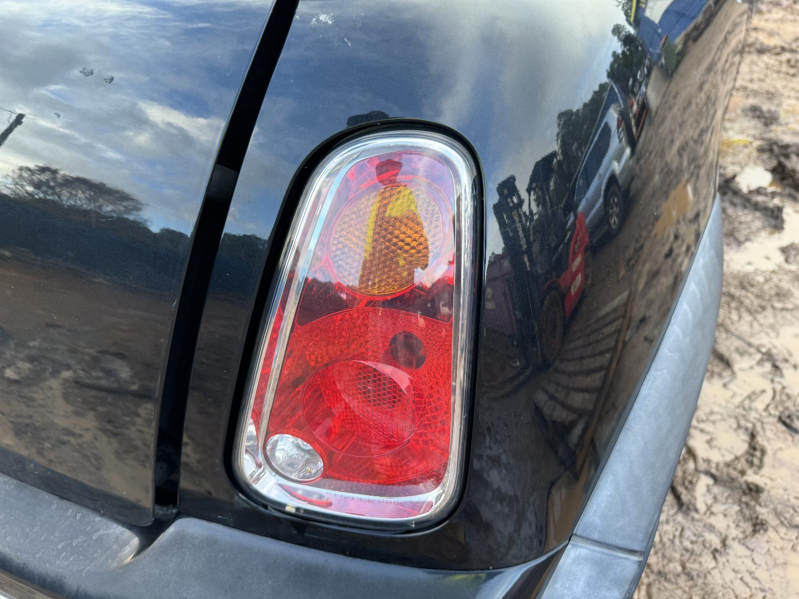 View Auto part Right Taillight Mini Cooper 2004