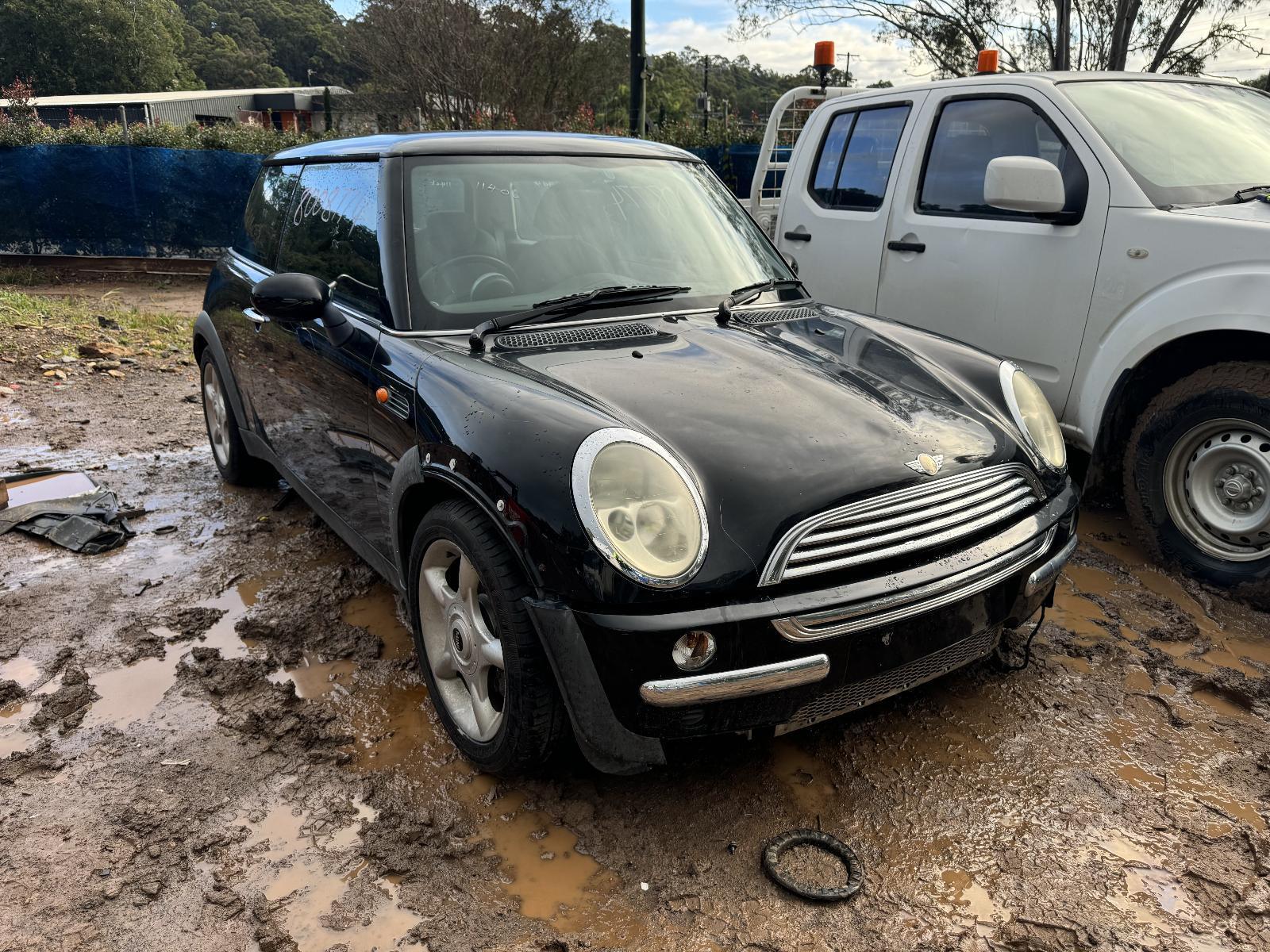 View Auto part Trans/Gearbox Mini Cooper 2004