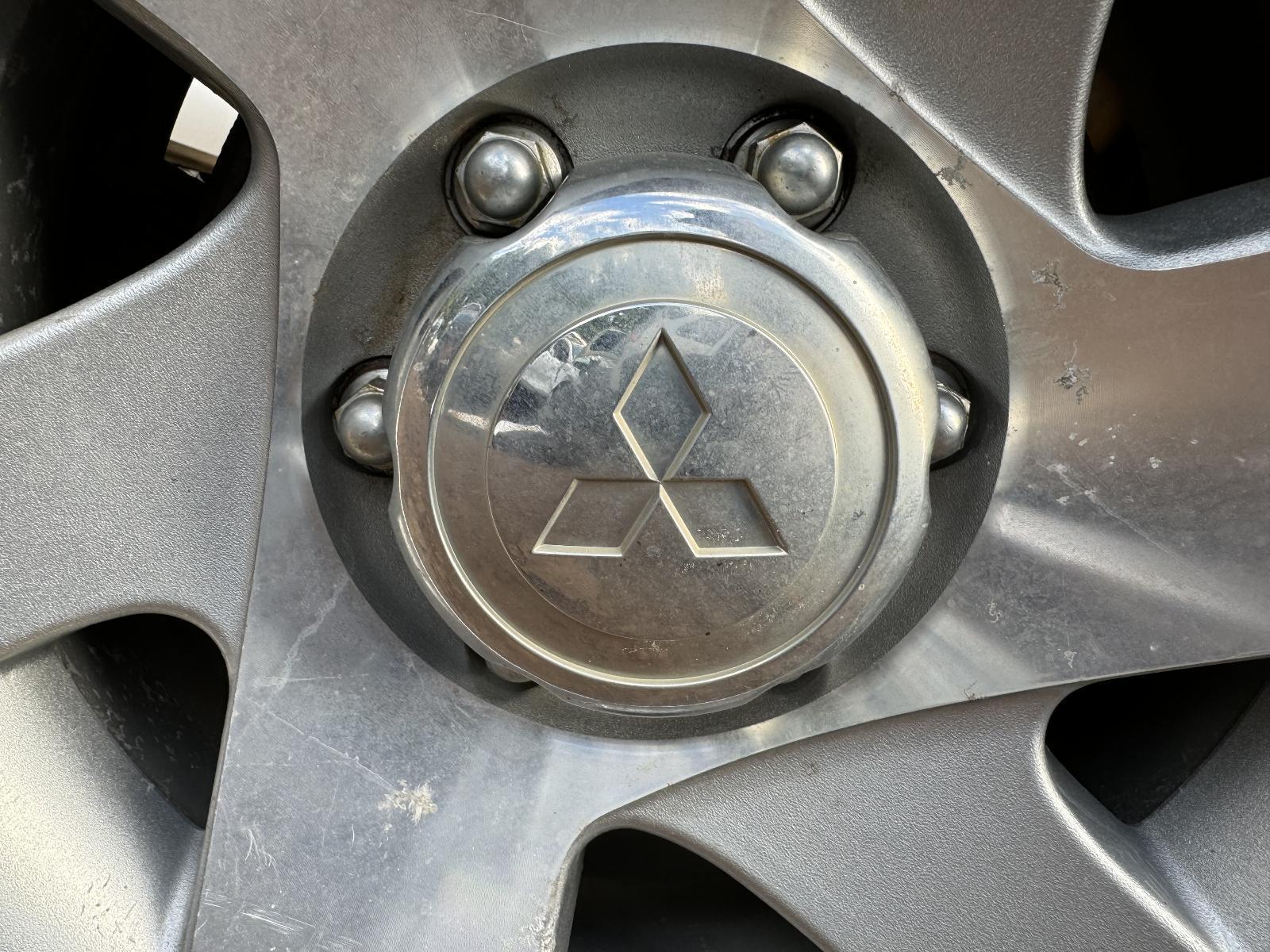 View Auto part Wheel Cover/Hub Cap MITSUBISHI TRITON 2005