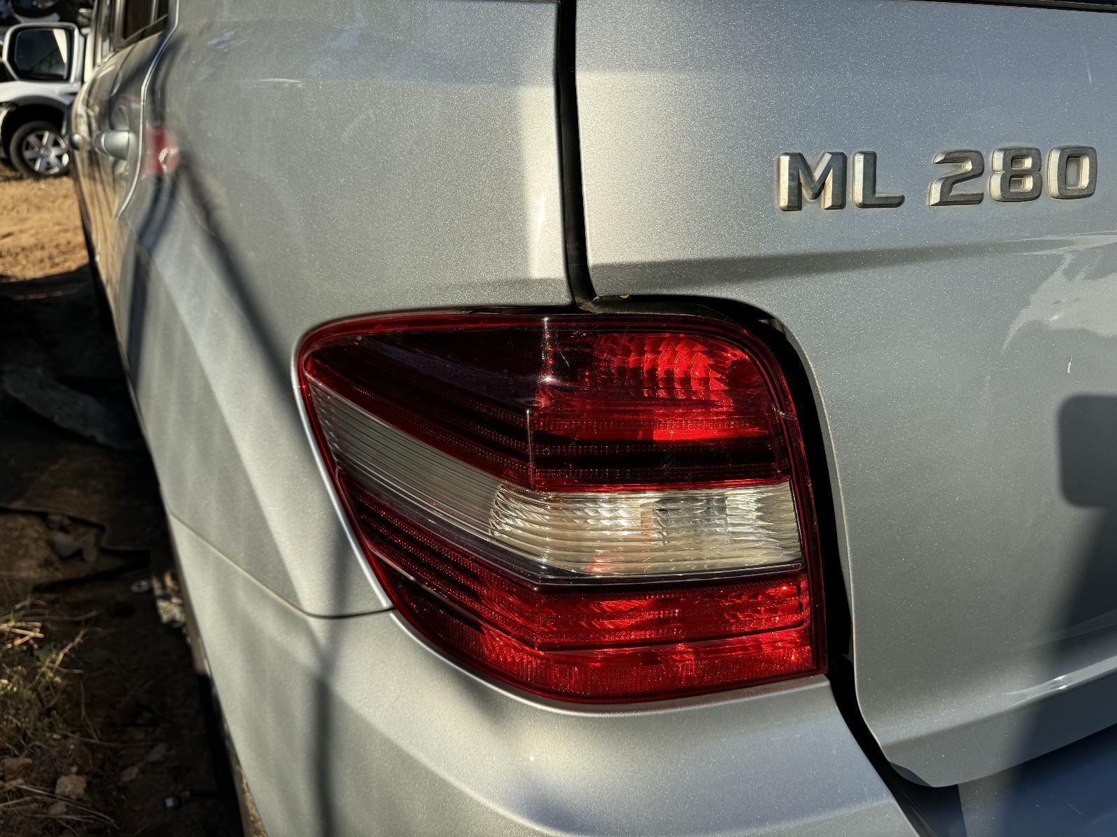 View Auto part Left Taillight MERCEDES M CLASS 2009