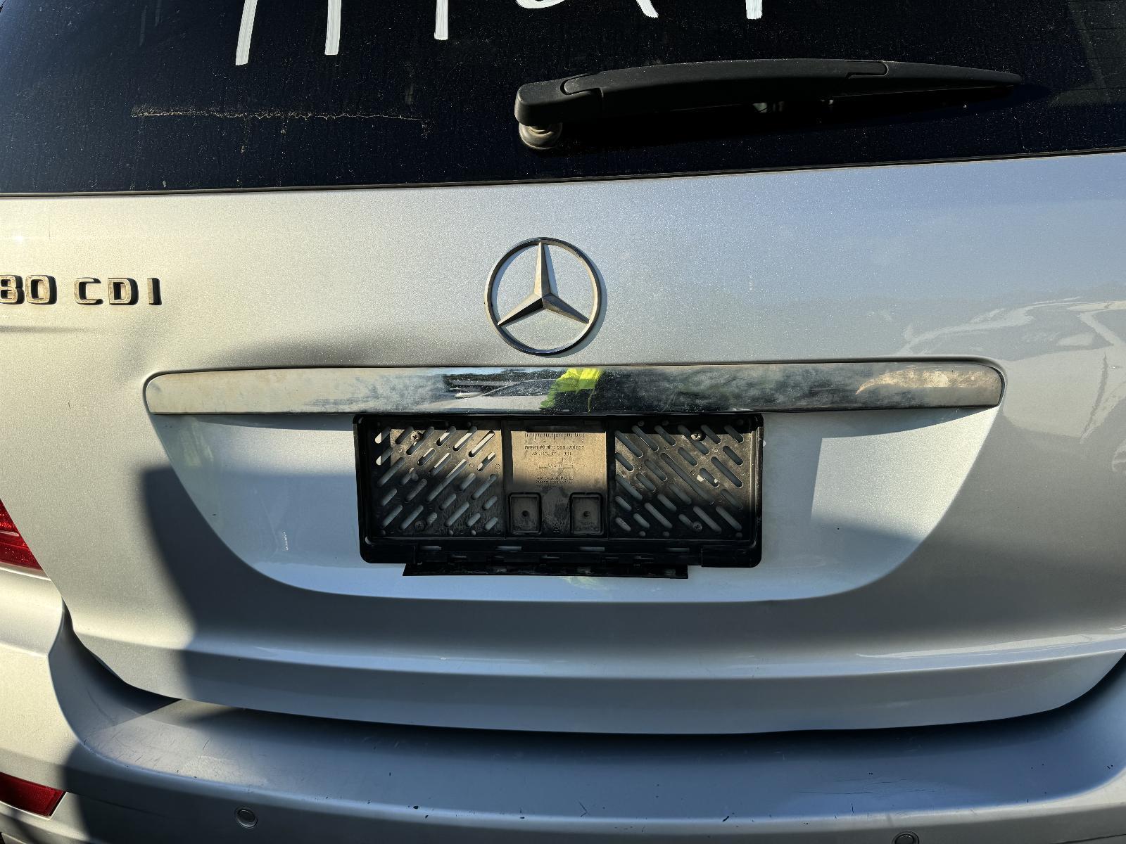 View Auto part Rear Garnish MERCEDES M CLASS 2009