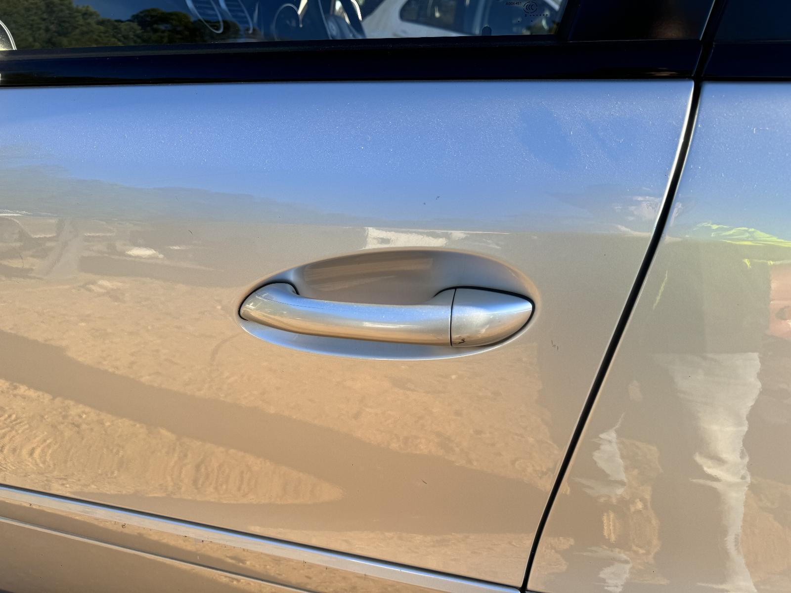 View Auto part Door Handle MERCEDES M CLASS 2009