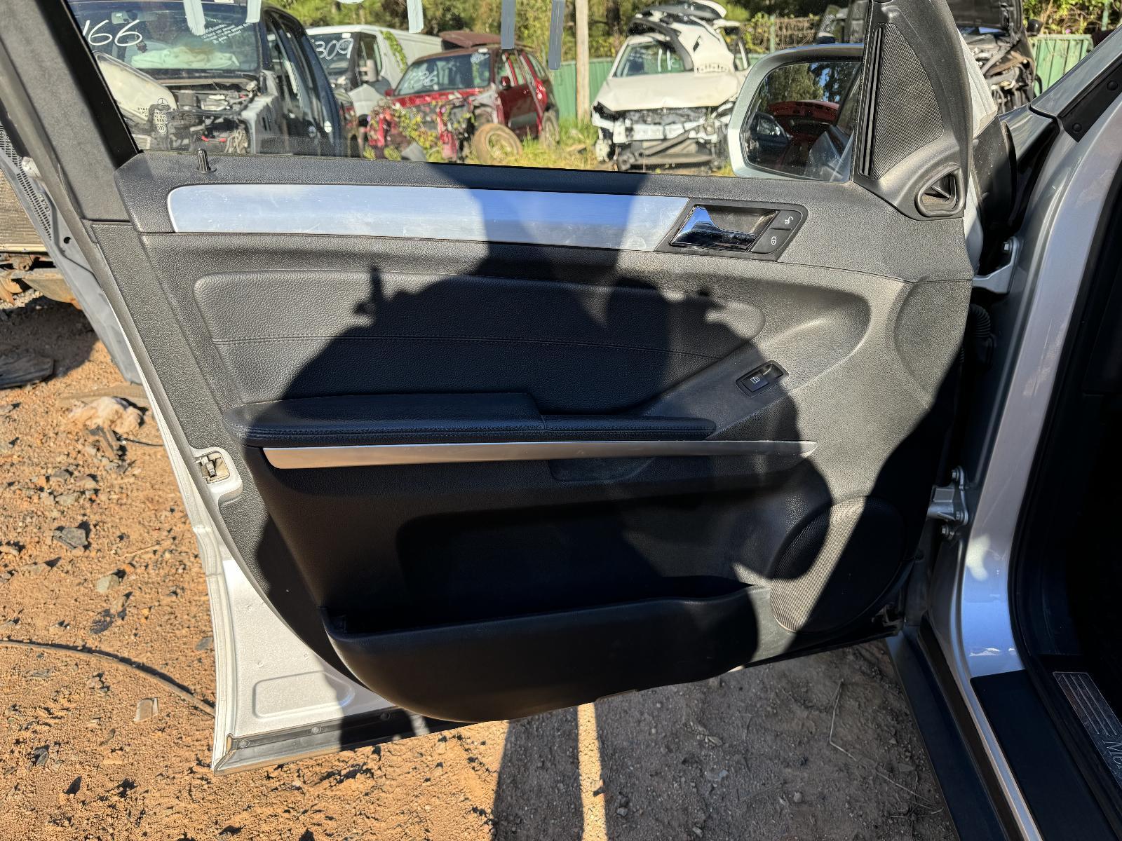 View Auto part Door Trim MERCEDES M CLASS 2009