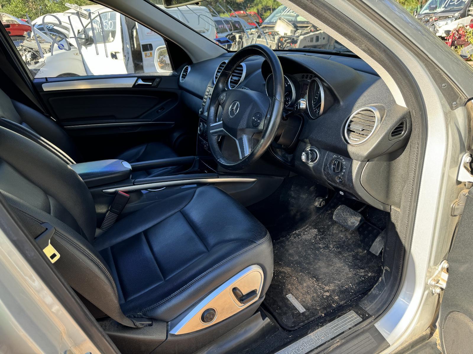 View Auto part SPEAKER MERCEDES M CLASS 2009