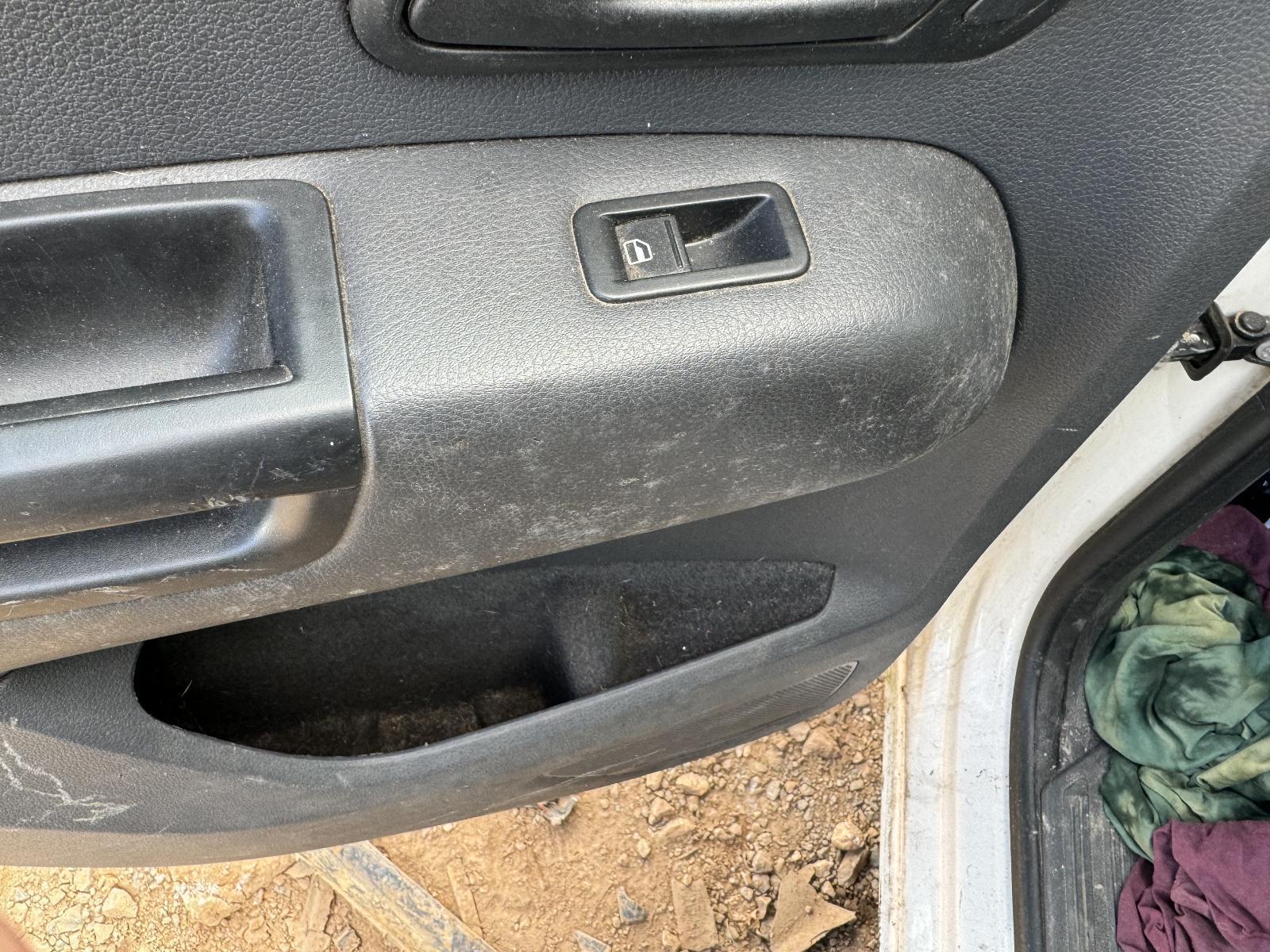 View Auto part Pwr Dr Wind Switch VOLKSWAGEN AMAROK 2013