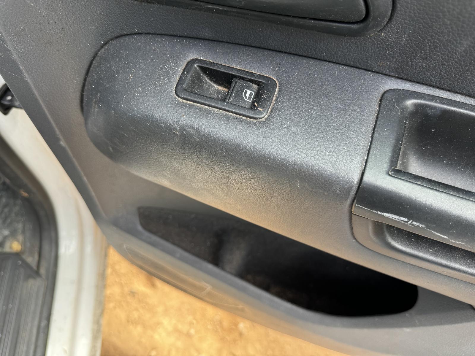 View Auto part Pwr Dr Wind Switch VOLKSWAGEN AMAROK 2013