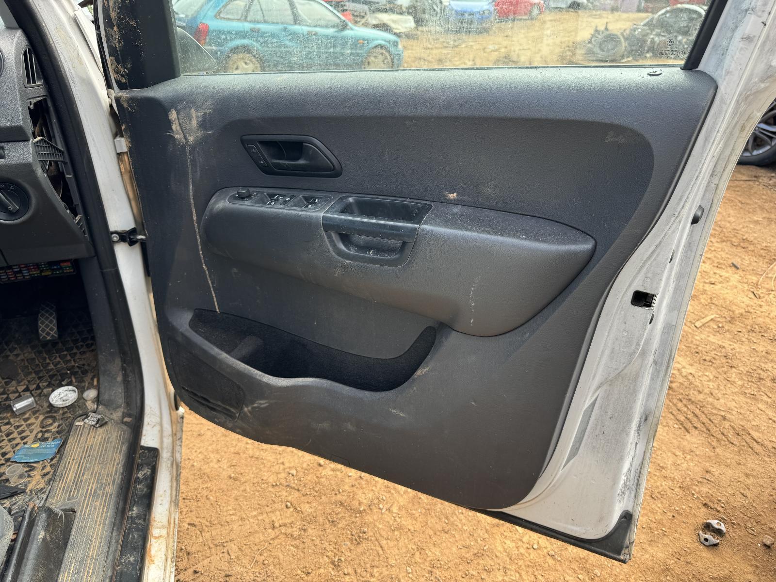 View Auto part Right Front Window Reg/Motor VOLKSWAGEN AMAROK 2013