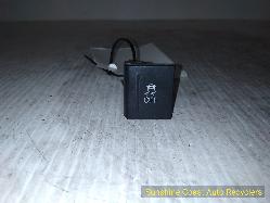 View Auto part Misc Switch/Relay Volkswagen Amarok 2013