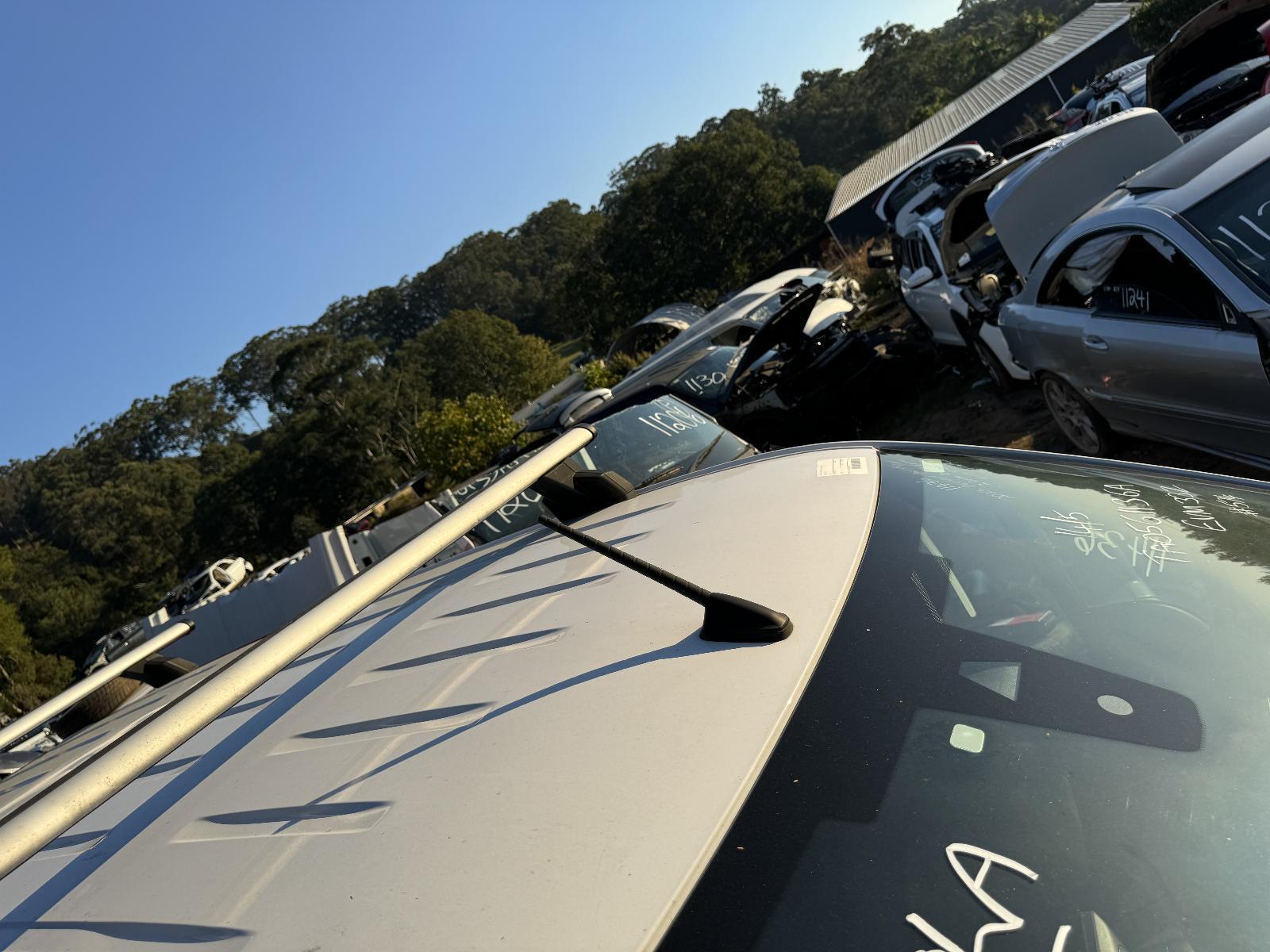 View Auto part Antenna PEUGEOT PARTNER 2023