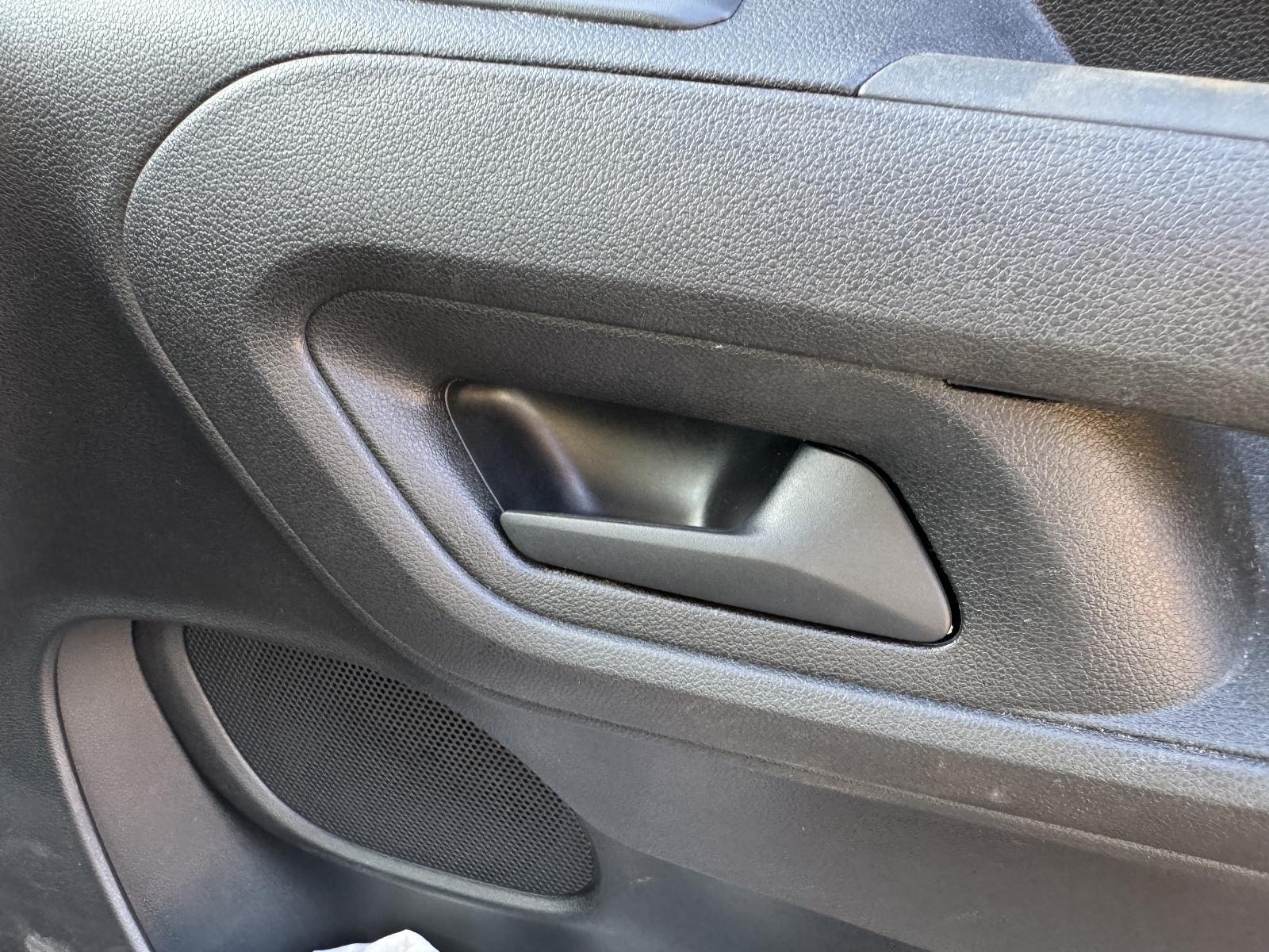 View Auto part Door Handle PEUGEOT PARTNER 2023