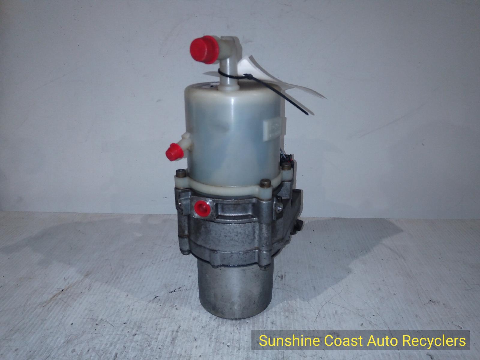 View Auto part Steering Pump Mazda 3 2004