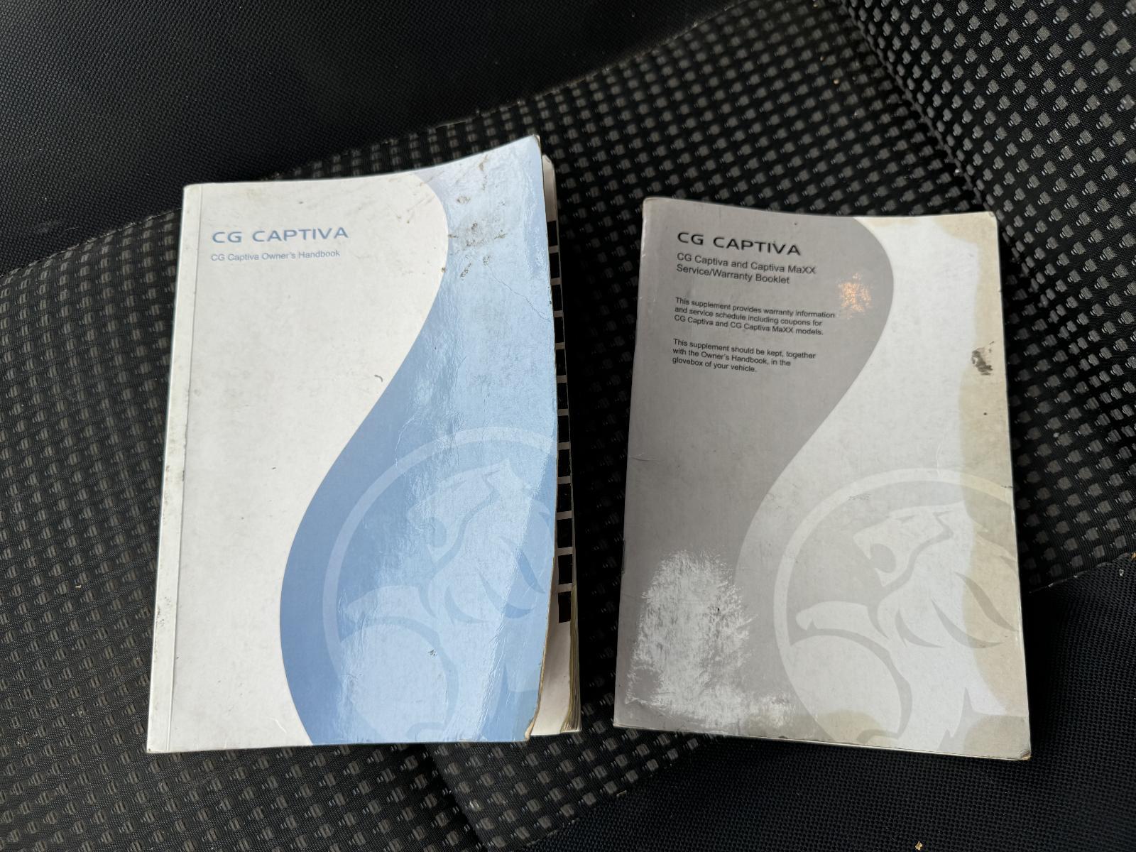 View Auto part Owners Handbook HOLDEN CAPTIVA 2009