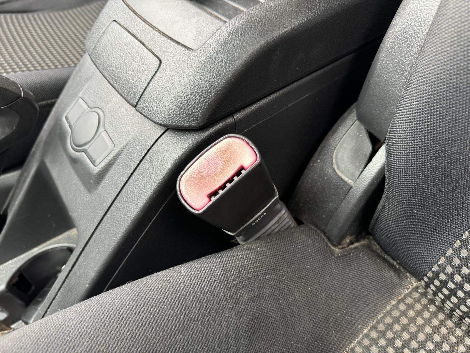 View Auto part Seatbelt/Stalk HOLDEN CAPTIVA 2009