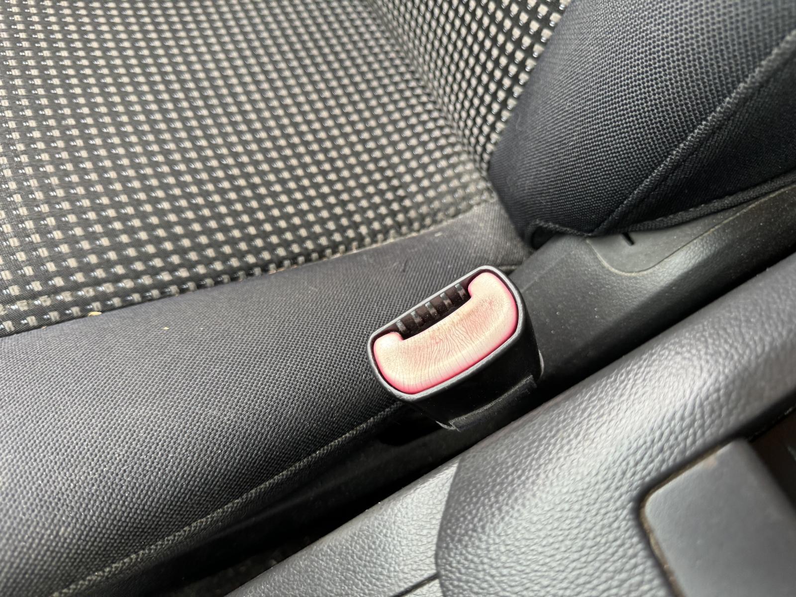 View Auto part Seatbelt/Stalk HOLDEN CAPTIVA 2009