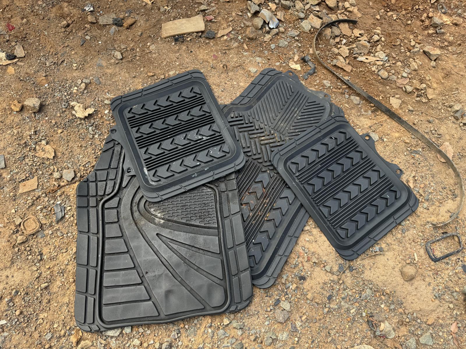 View Auto part Floor Mats SUZUKI JIMNY 2024
