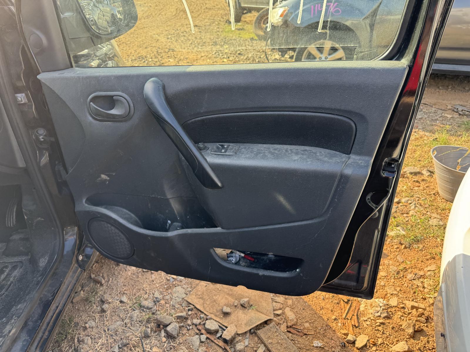 View Auto part Right Front Window Reg/Motor RENAULT KANGOO 2014