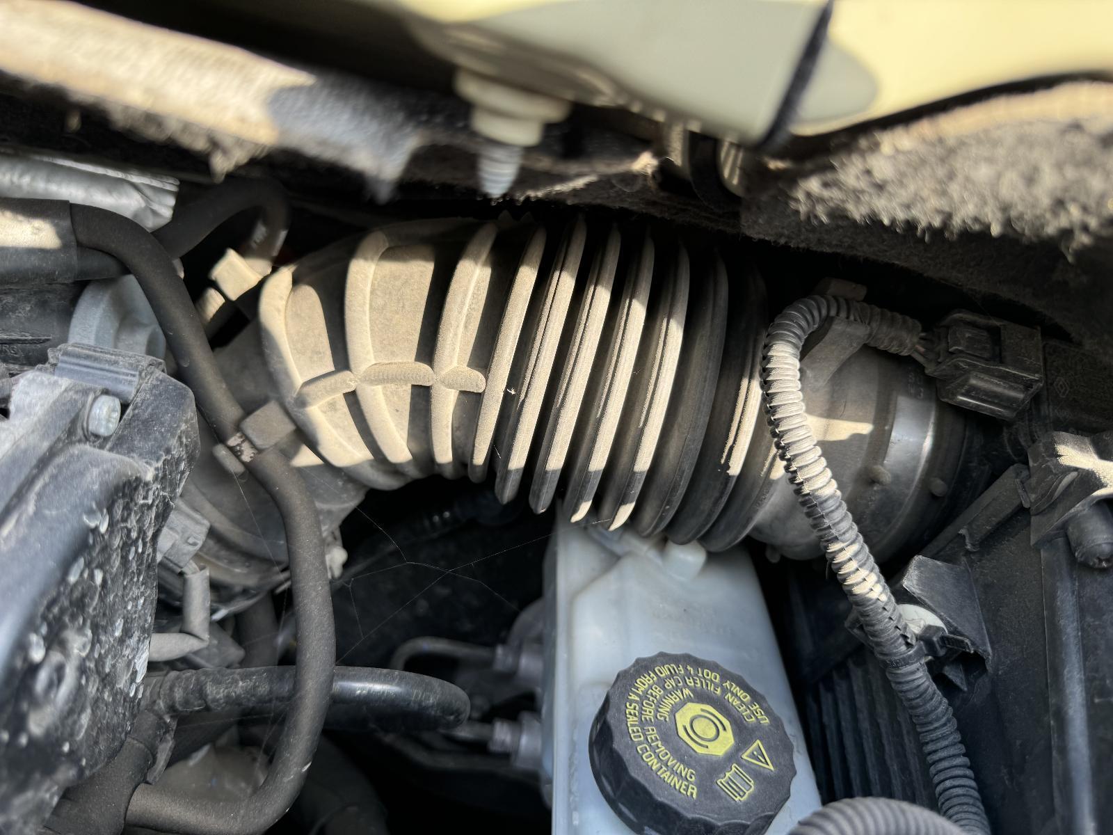 View Auto part Air Cleaner Duct/Hos RENAULT KANGOO 2014