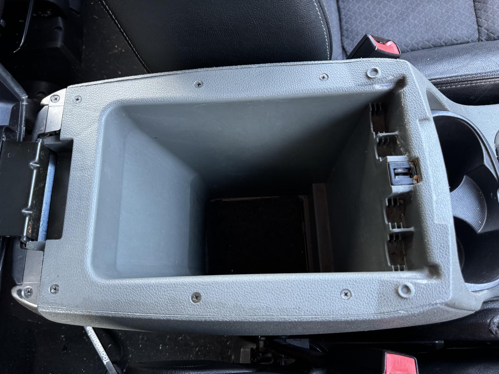 View Auto part Console FORD TERRITORY 2008