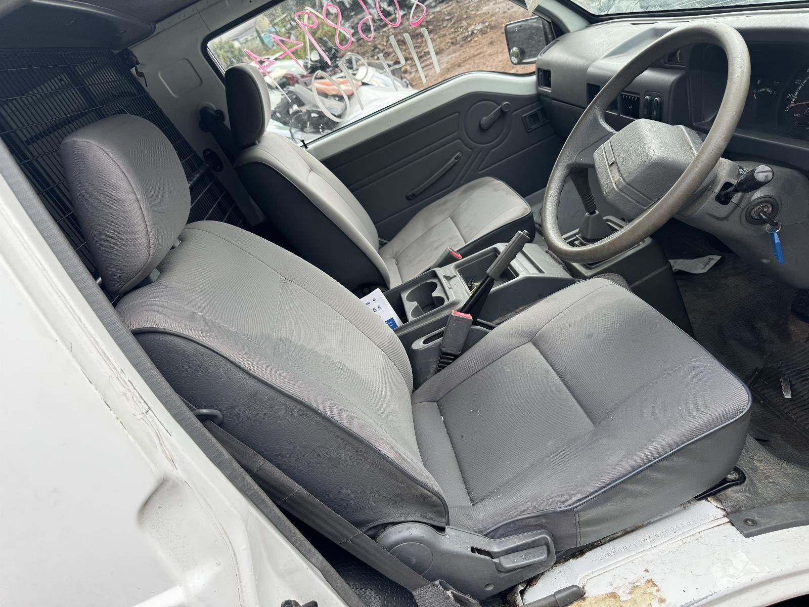View Auto part Front Seat MITSUBISHI L300 2012