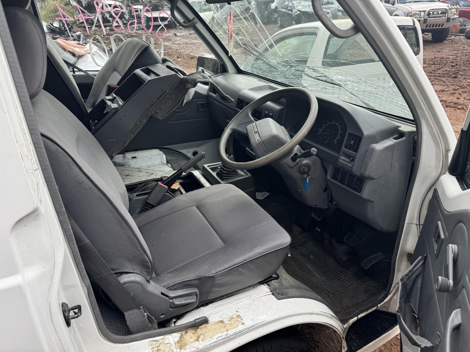 View Auto part Front Seat Mitsubishi L300 2012