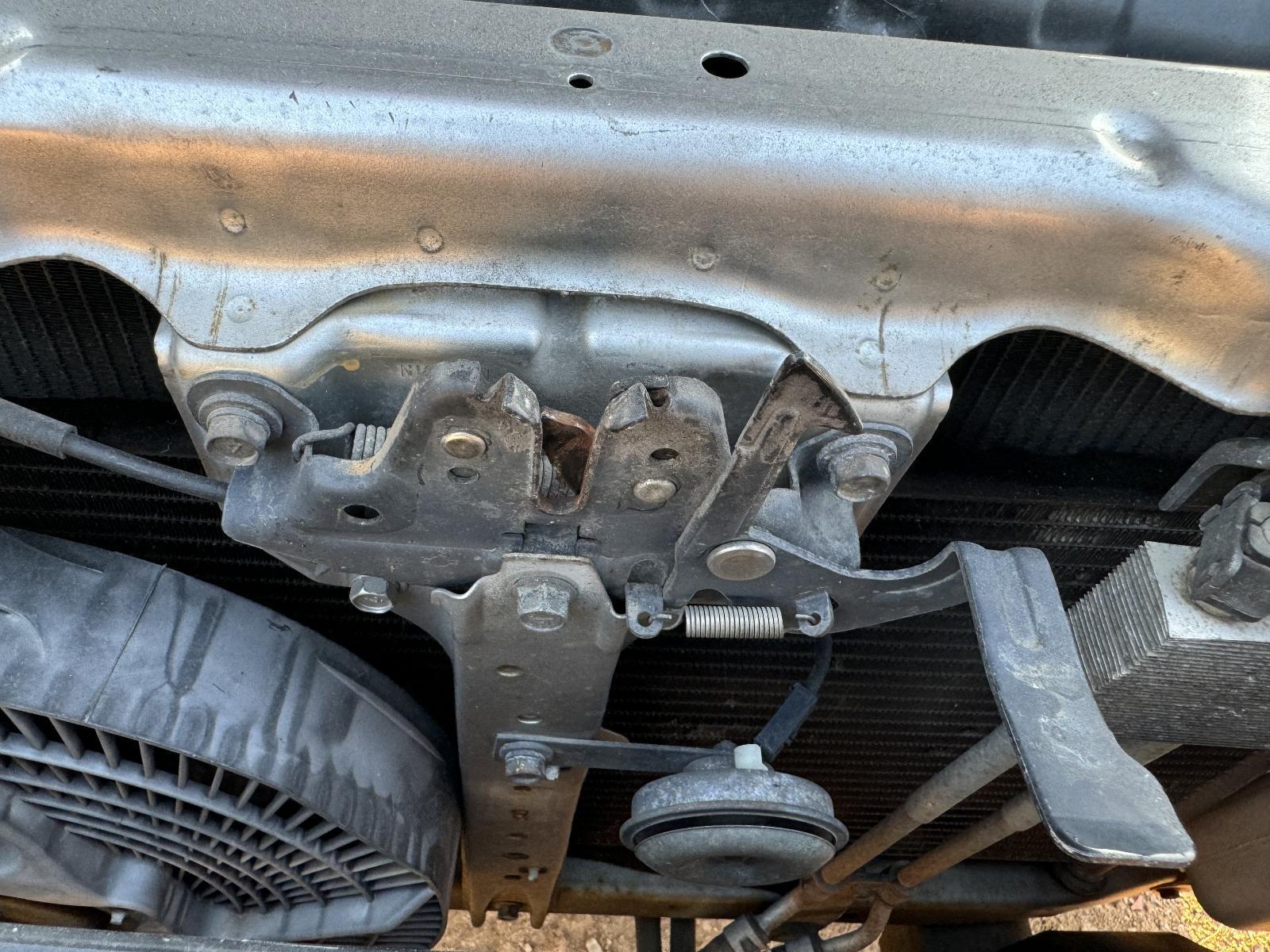 View Auto part Bonnet Lock/Support NISSAN NAVARA 2006