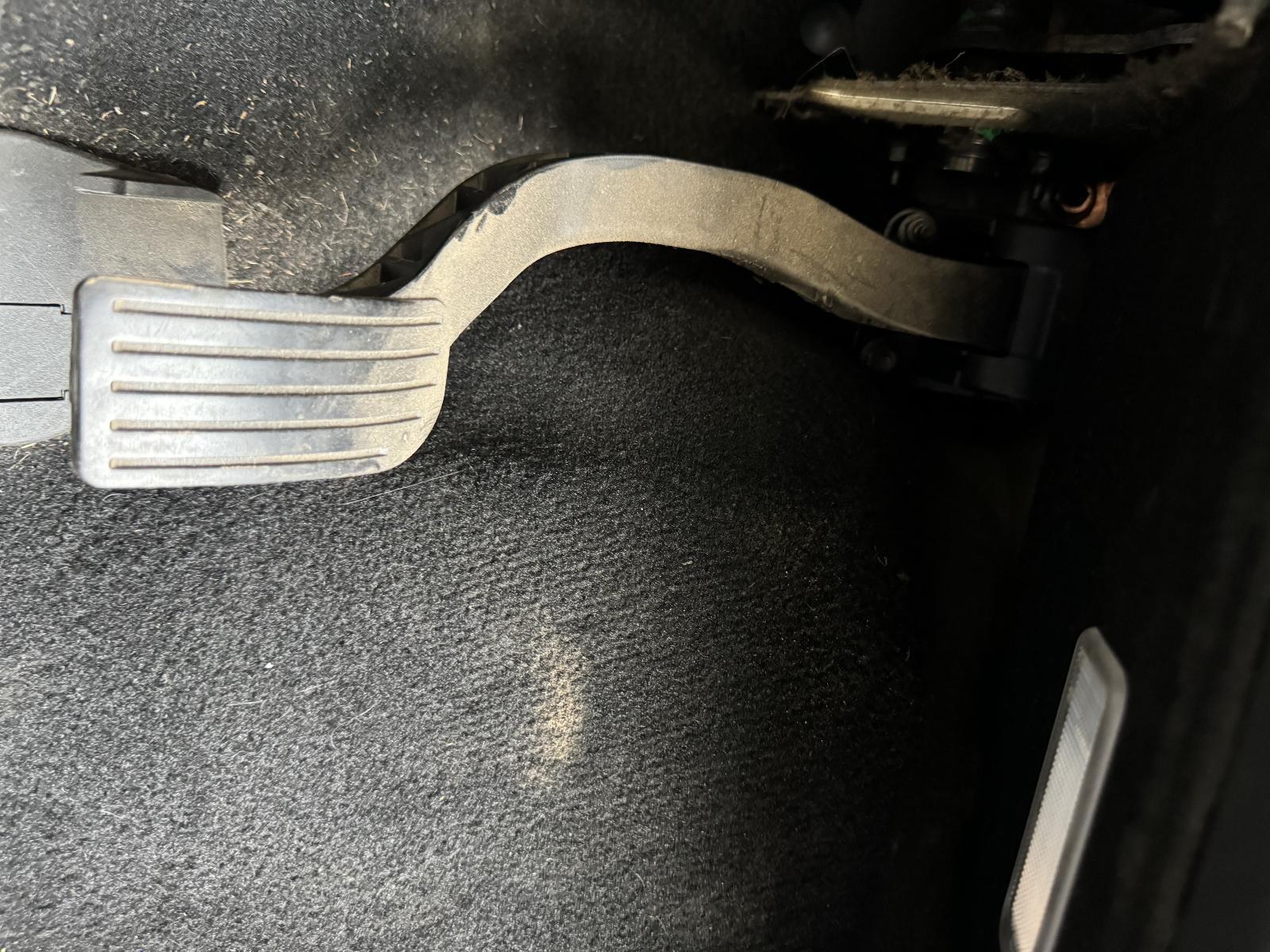View Auto part Pedal Assembly PEUGEOT 308 2008