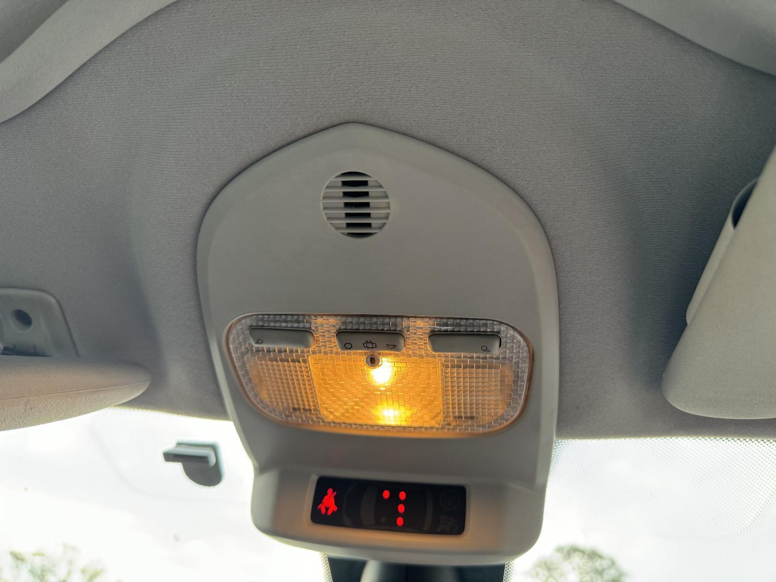 View Auto part Courtesy Light PEUGEOT 308 2008