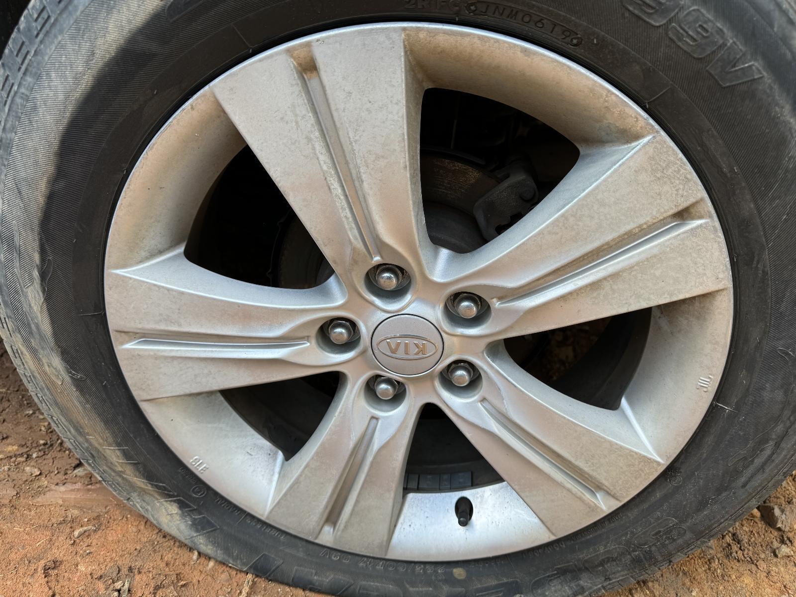 View Auto part Wheel Mag KIA SPORTAGE 2013
