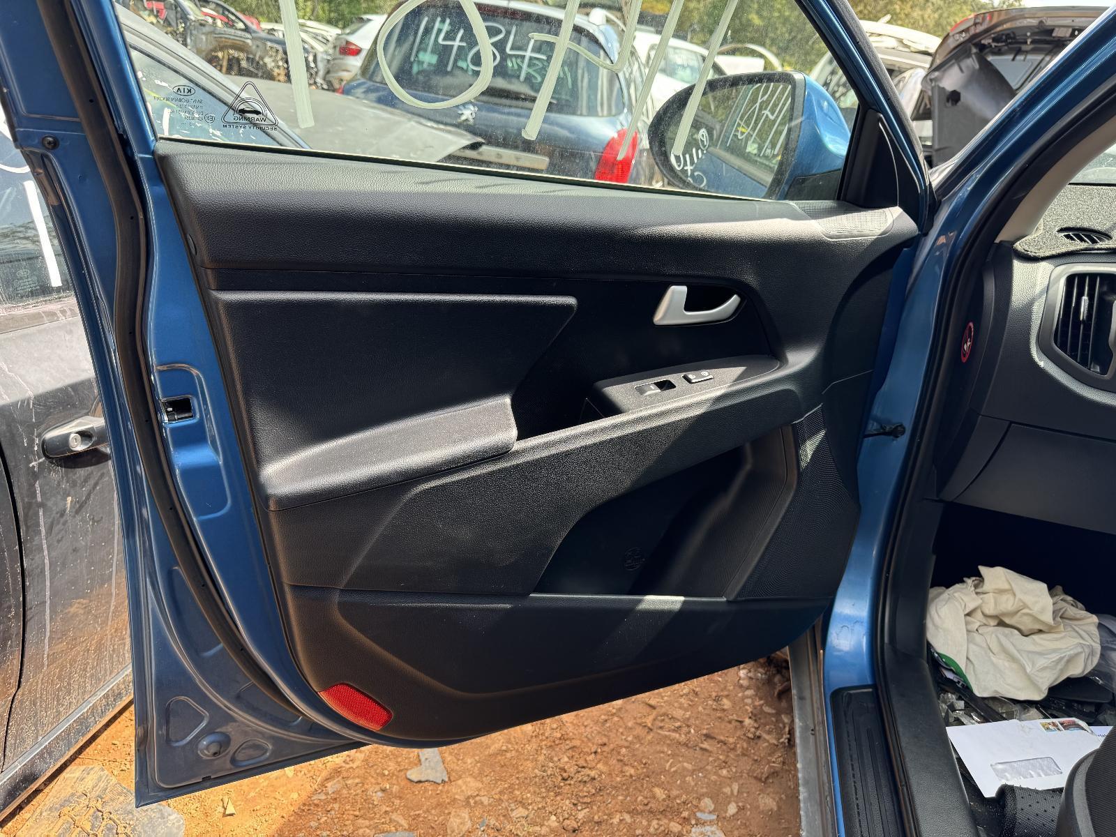 View Auto part Door Trim KIA SPORTAGE 2013