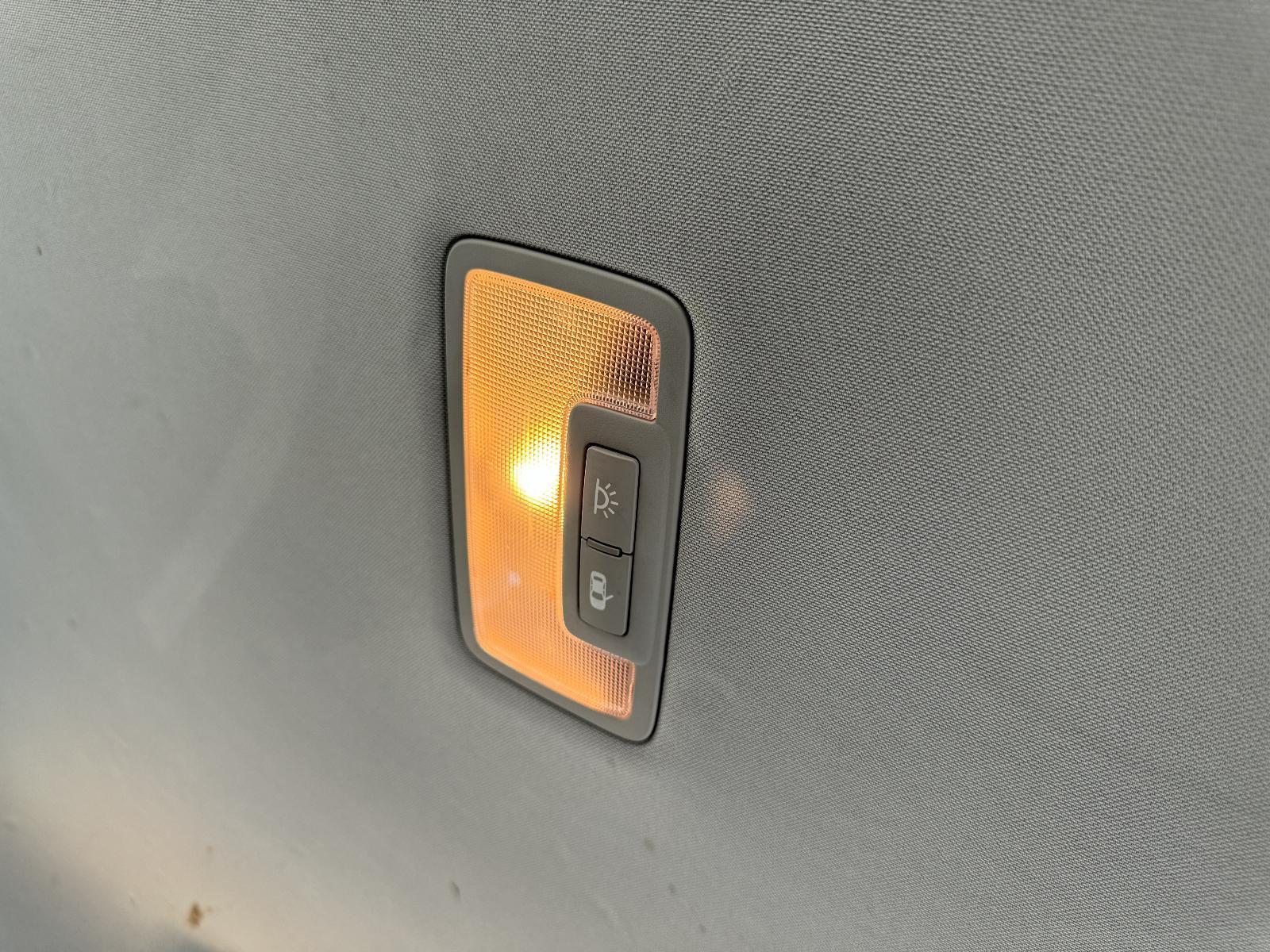 View Auto part Courtesy Light KIA SPORTAGE 2013