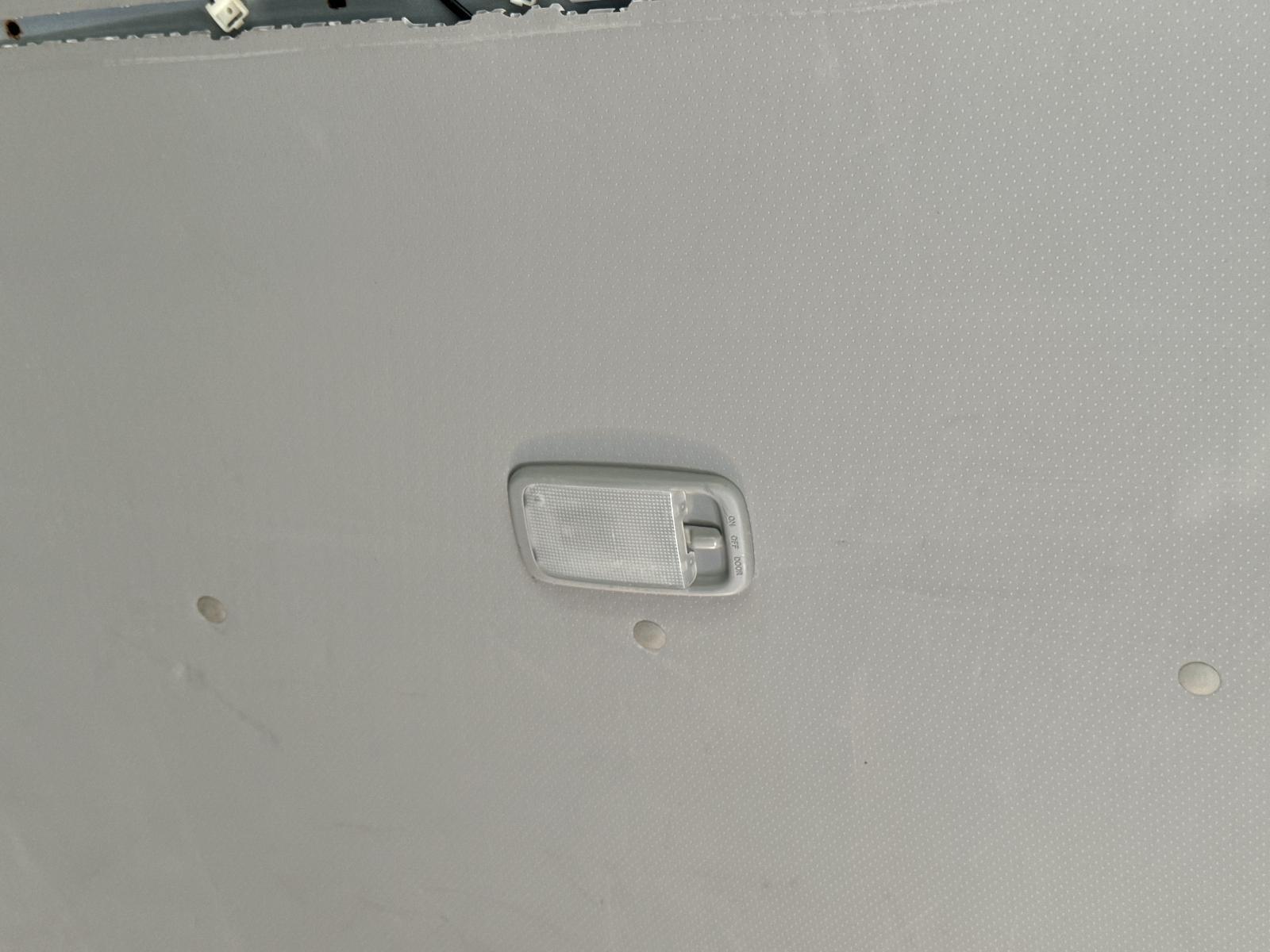 View Auto part Courtesy Light TOYOTA HIACE 2011