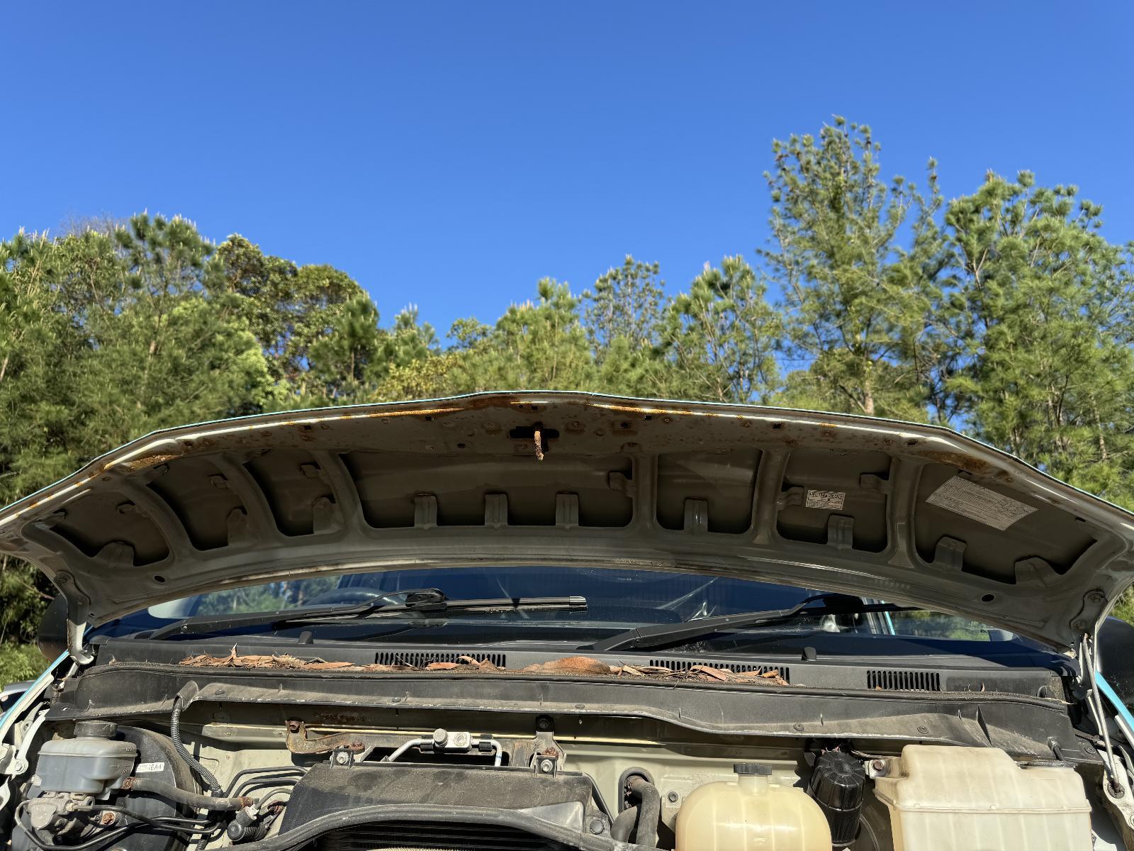 View Auto part Plenum Chamber TOYOTA HIACE 2011