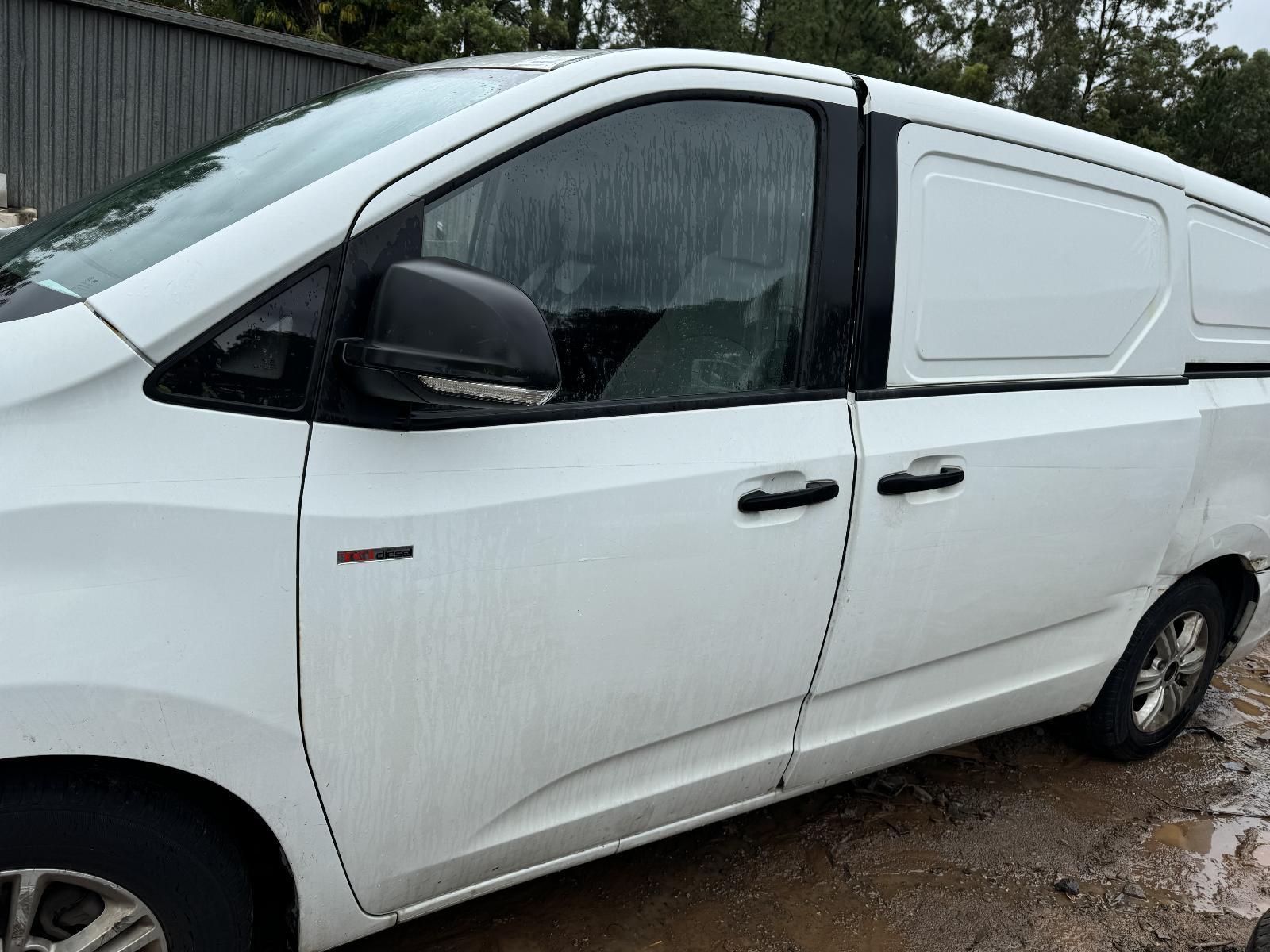 View Auto part Left Front Door LDV G10 2017
