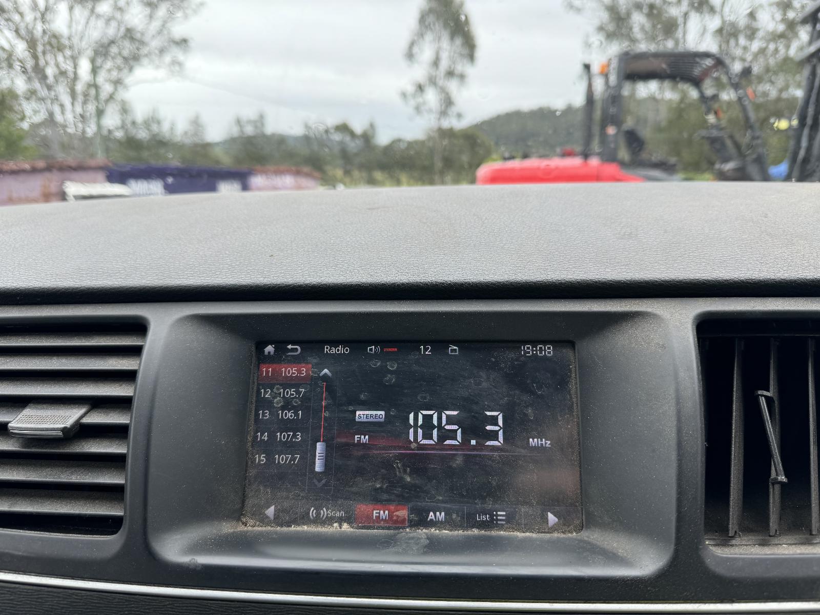 View Auto part Radio/Cd/Dvd/Sat/Tv LDV G10 2017