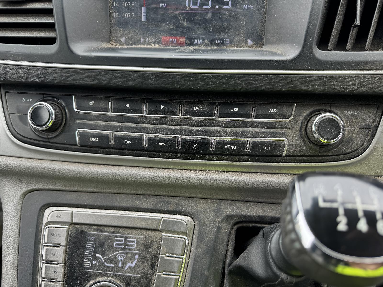 View Auto part Radio/Cd/Dvd/Sat/Tv LDV G10 2017