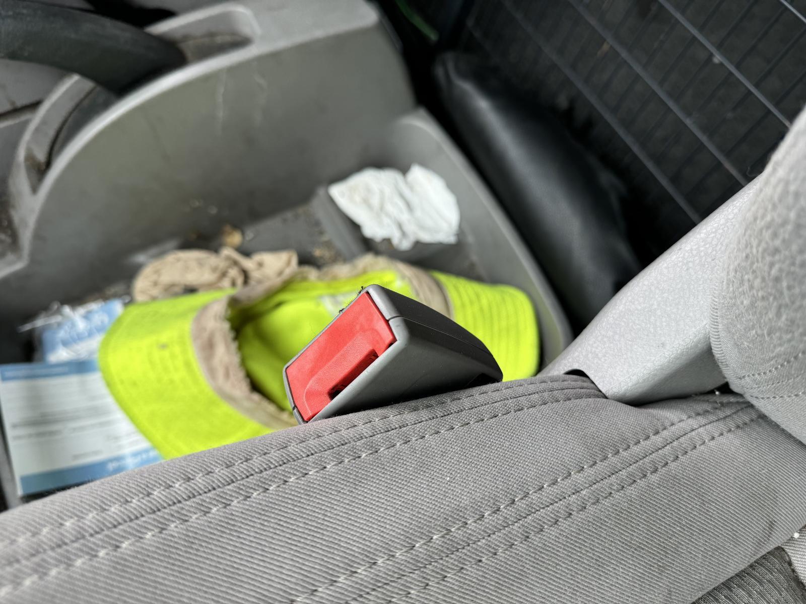 View Auto part Seatbelt/Stalk LDV G10 2017