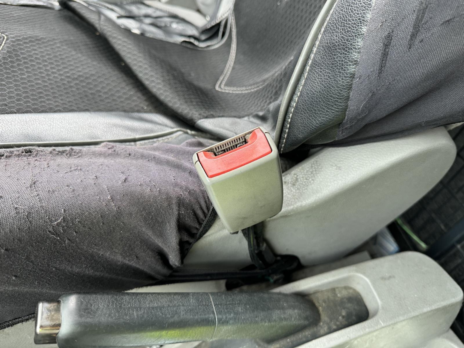 View Auto part Seatbelt/Stalk LDV G10 2017
