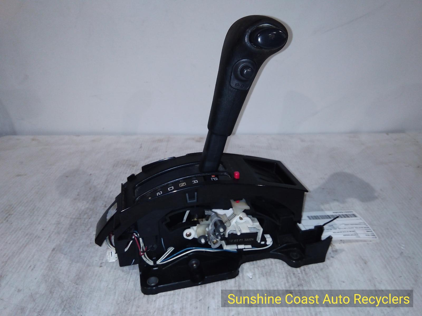 View Auto part Gear Stick/Shifter NISSAN PATHFINDER 2001