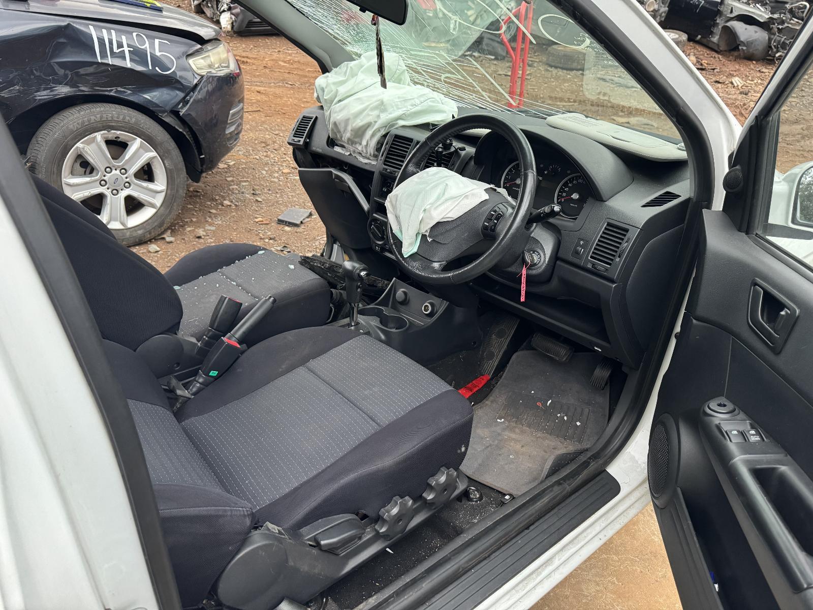 View Auto part Front Seat Hyundai Getz 2011