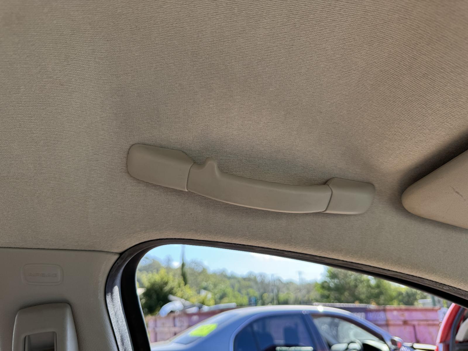 View Auto part Grab Handle PEUGEOT 207 2011