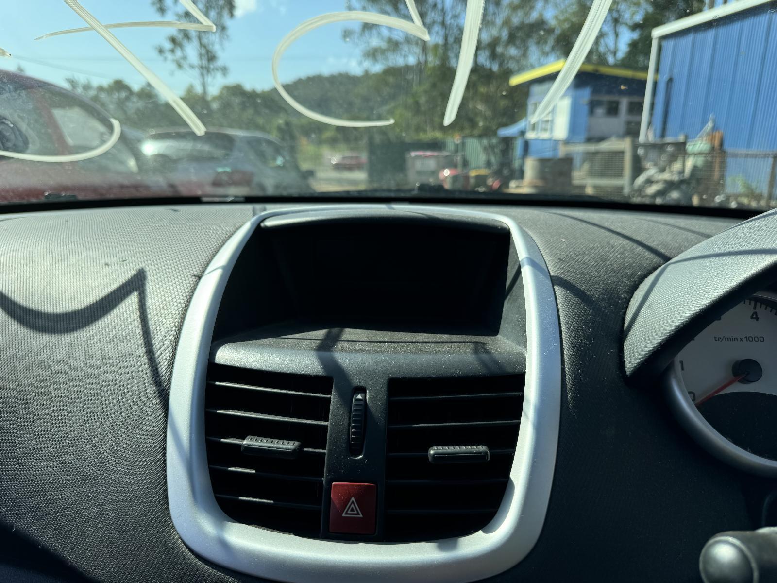 View Auto part Misc PEUGEOT 207 2011
