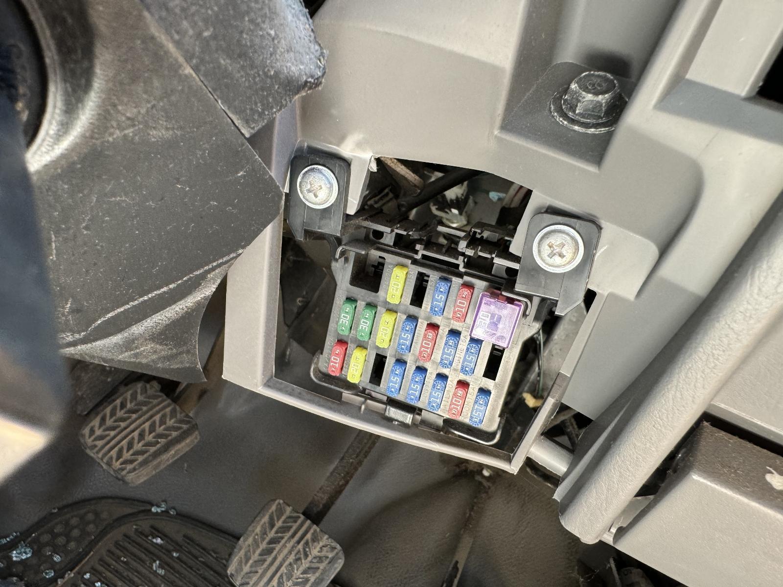 View Auto part Fuse Box MAZDA BT50 2010