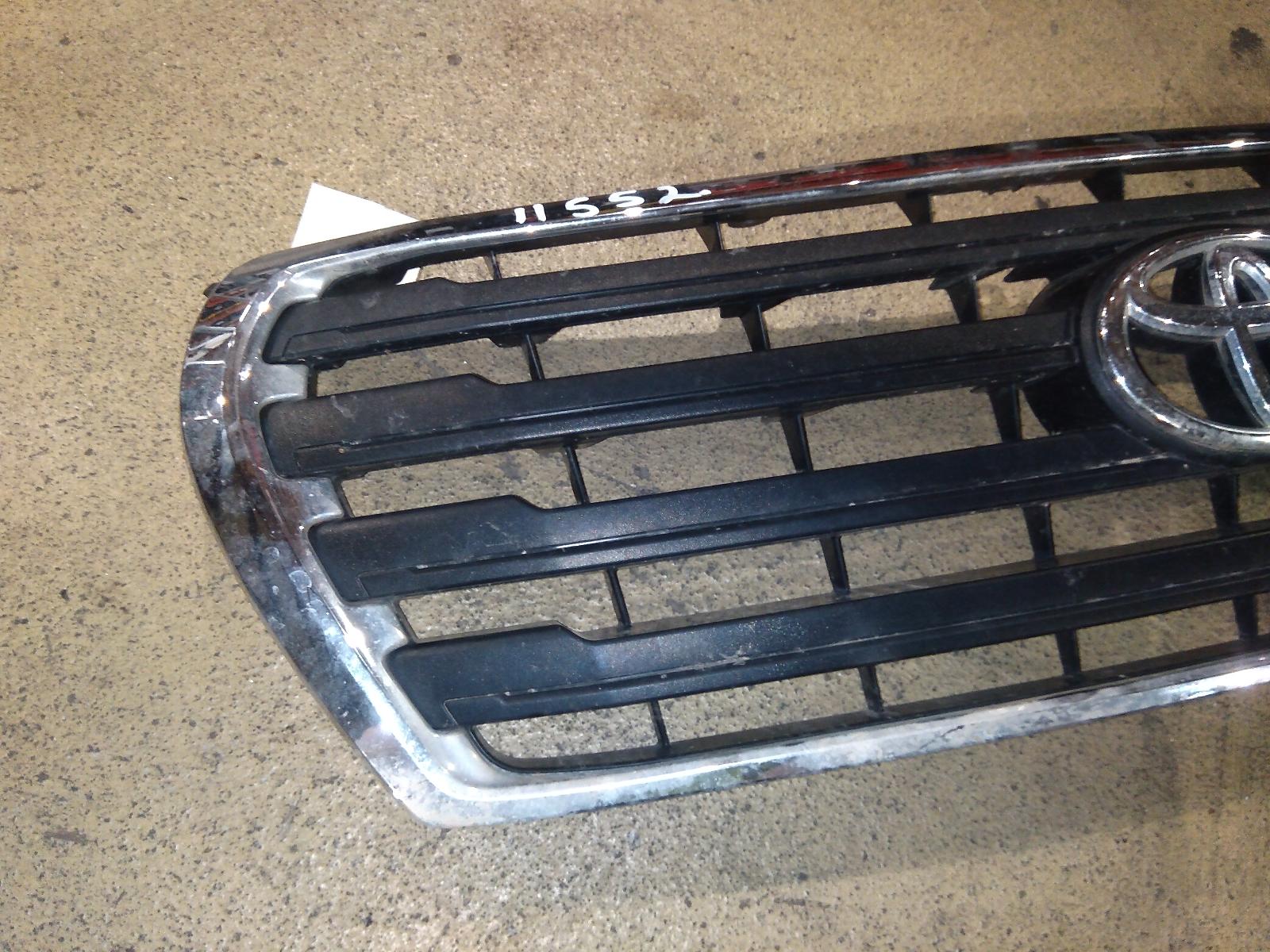 2012 Toyota Landcruiser Grille View Auto part Grille Toyota Landcruiser 2012