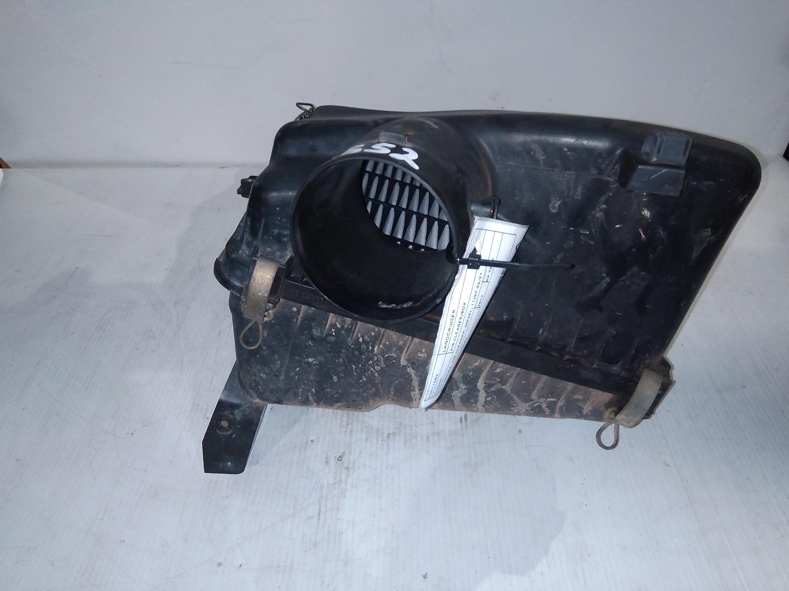 View Auto part Air Cleaner/Box Toyota Landcruiser 2012