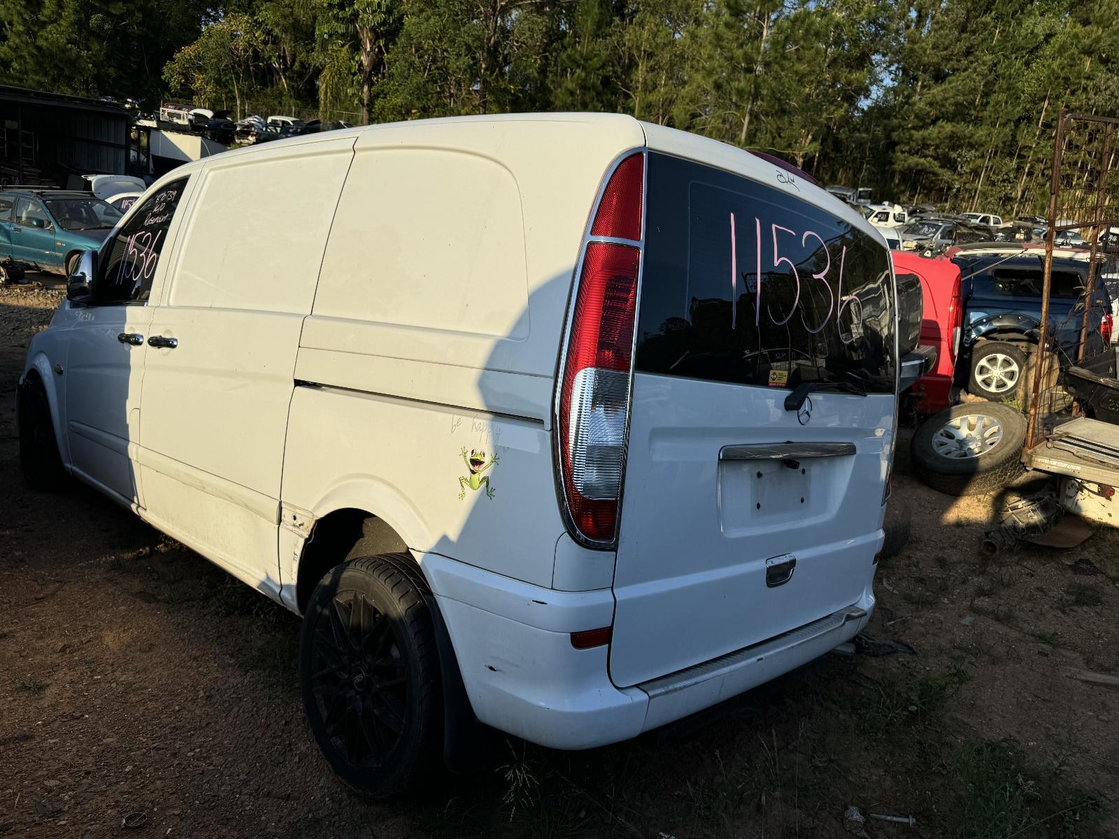 2008 Mercedes Vito Door/Tailgate Seal