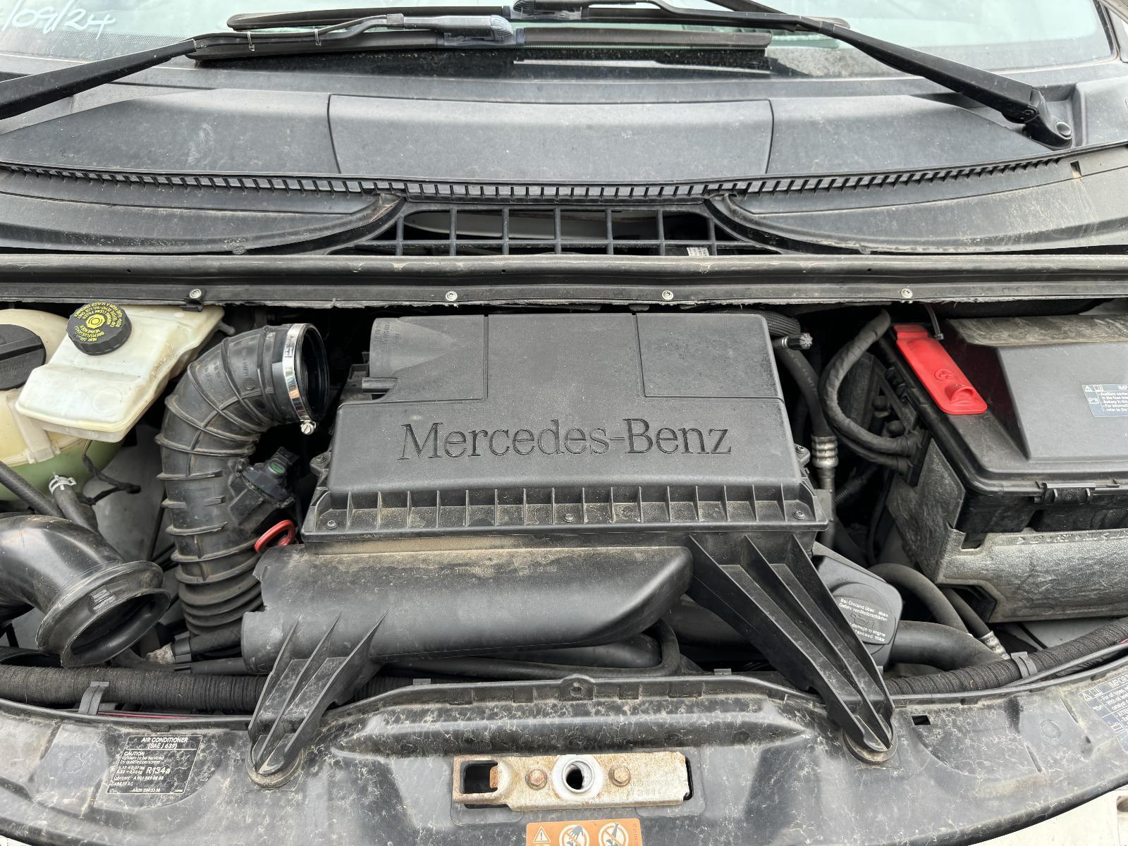 View Auto part Air Cleaner/Box MERCEDES VITO 2008