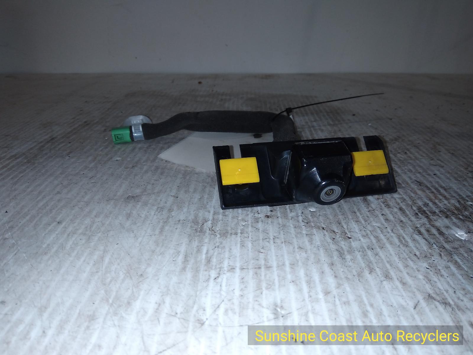 View Auto part REVERSE_CAMERA HOLDEN COMMODORE 2011